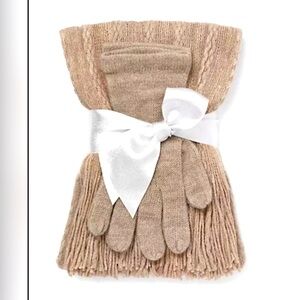 NEW YORK & COMPANY 2-PIECE CABLE KNIT SCARF & GLOVES - BEIGE (NEW WITH TAGS)